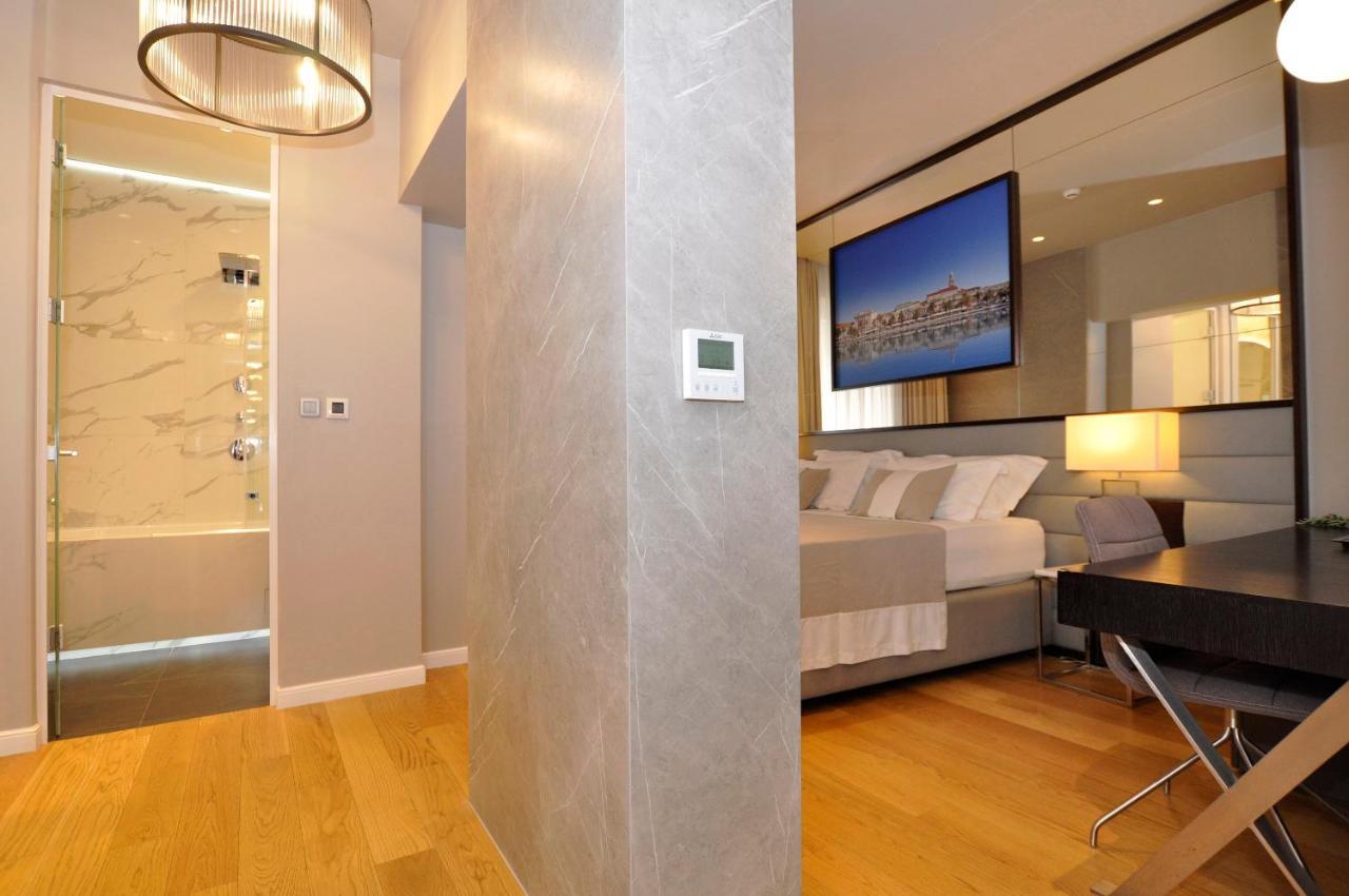 Fortuna Luxury Rooms 1 斯普利特 外观 照片
