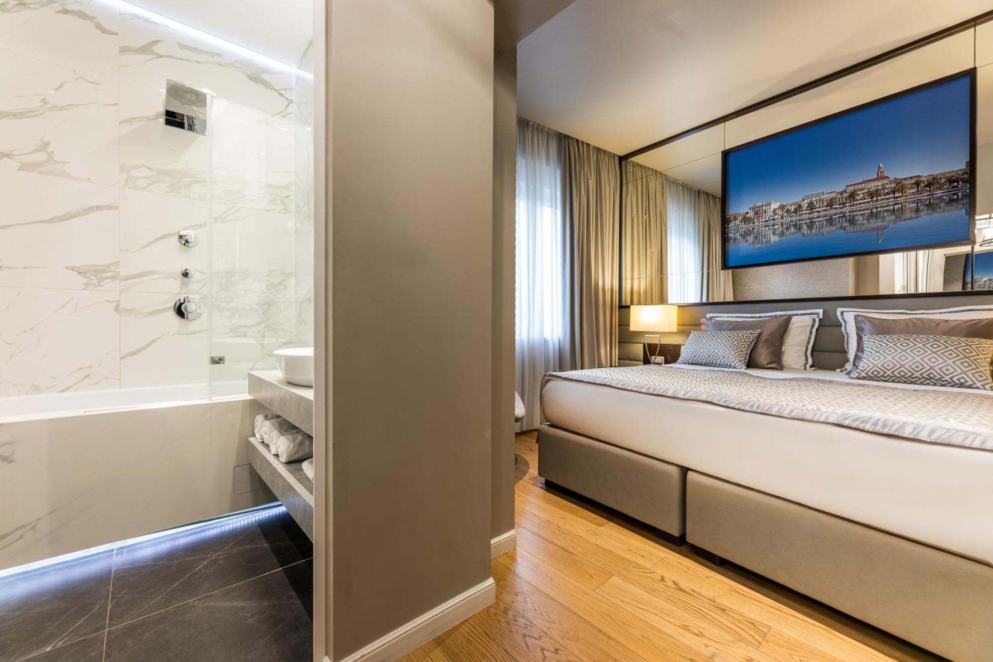 Fortuna Luxury Rooms 1 斯普利特 外观 照片