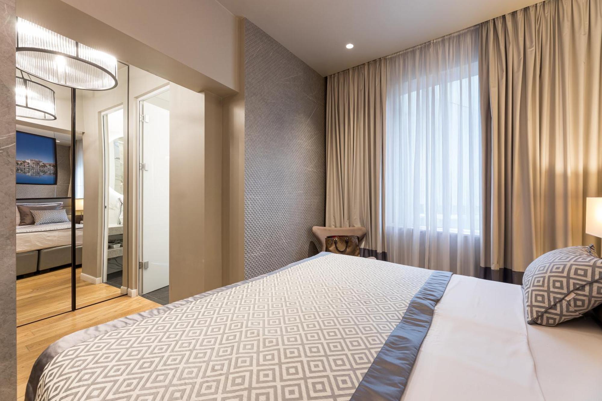 Fortuna Luxury Rooms 1 斯普利特 外观 照片