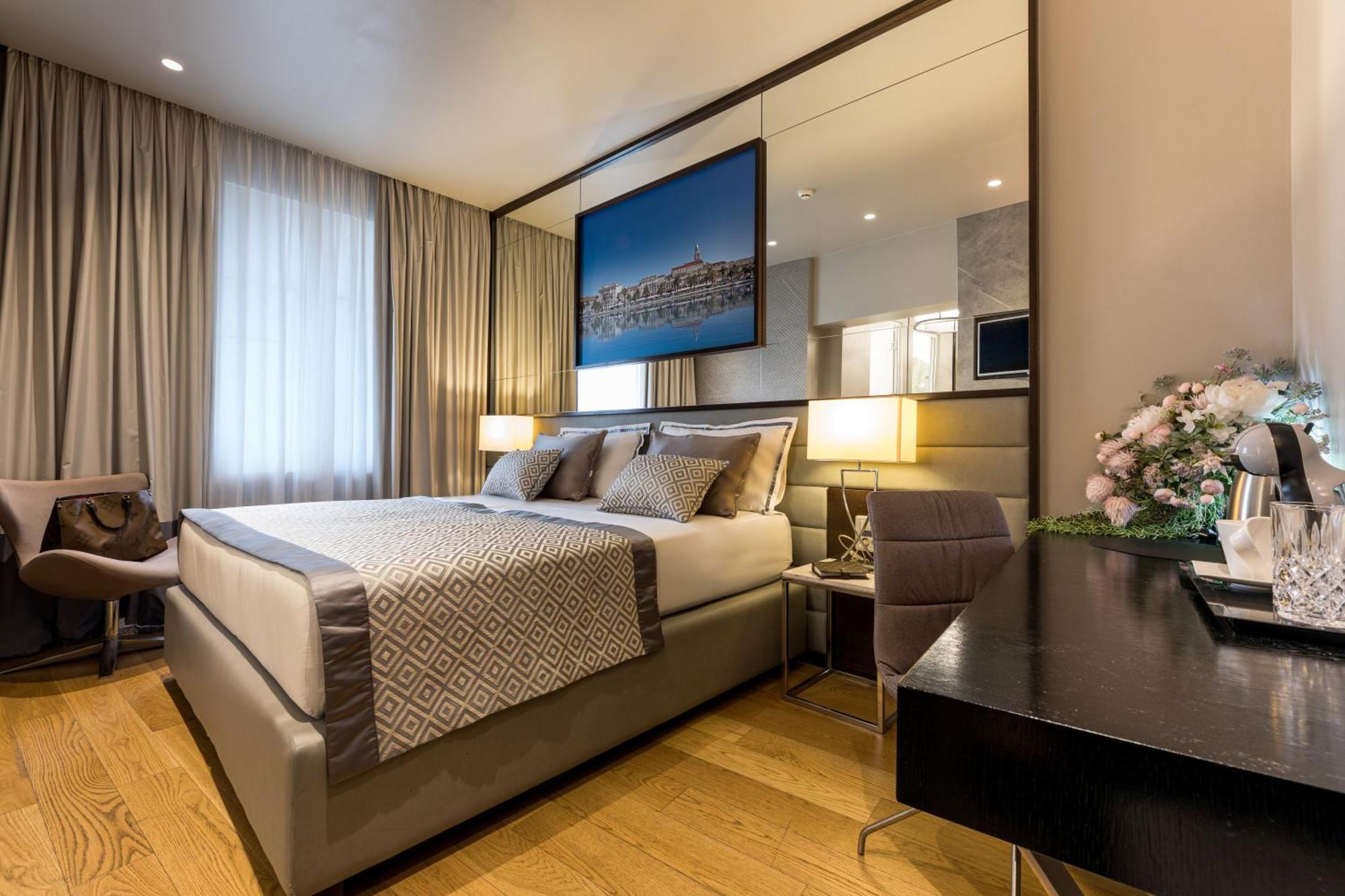 Fortuna Luxury Rooms 1 斯普利特 外观 照片