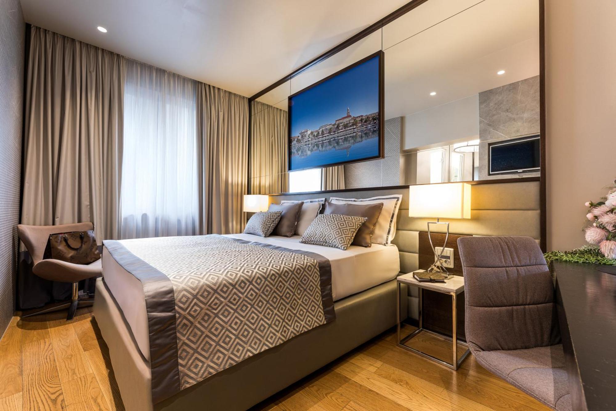 Fortuna Luxury Rooms 1 斯普利特 外观 照片